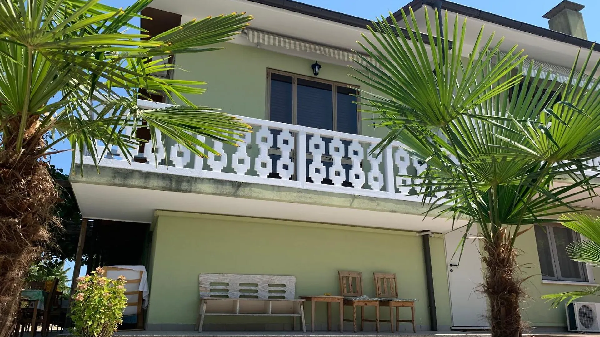Homestay Palma Verde Castello di Brussa
