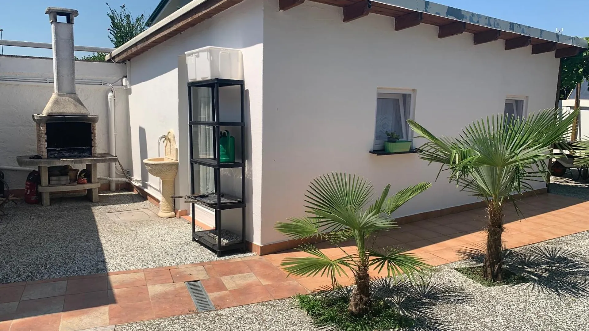 Palma Verde Castello di Brussa Homestay