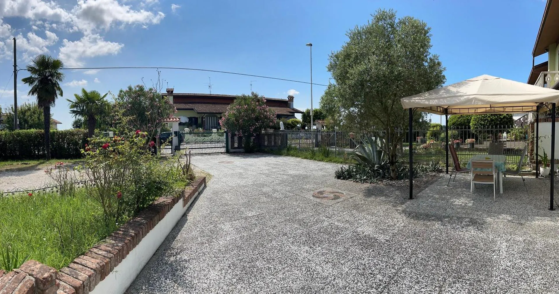 Palma Verde Castello di Brussa Homestay